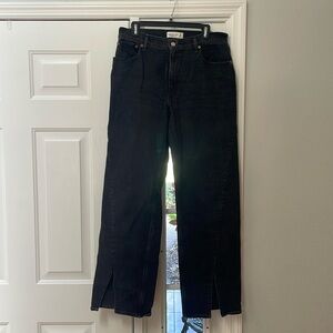 Abercrombie & Fitch 90s Relaxed Jeans High Rise w/ slit at bottom